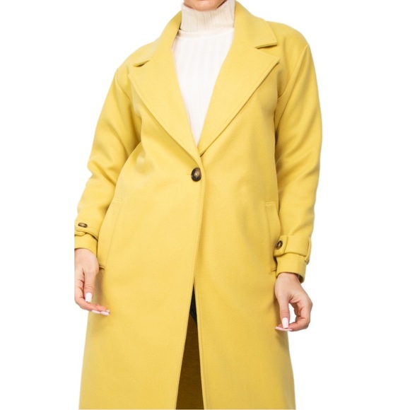 Jackets & Blazers - Yellow Collared Coat - Medium
